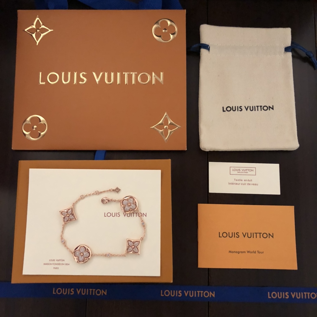 Louis Vuitton Color Blossom BB Multi-Motifs Bracelet   Q95650 - DopestKickz