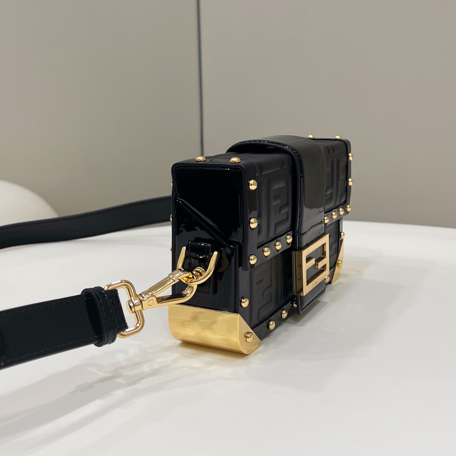 Fendi Baguette Trunk Mini Black Leather Bag(18.5-11.5-5cm) - DopestKickz