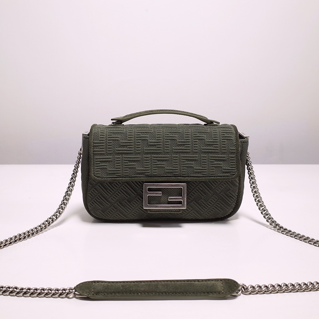 Fendi Iconic Medium Baguette Bag With Chain  (24-14.5-7CM)   8BR793 - DopestKickz