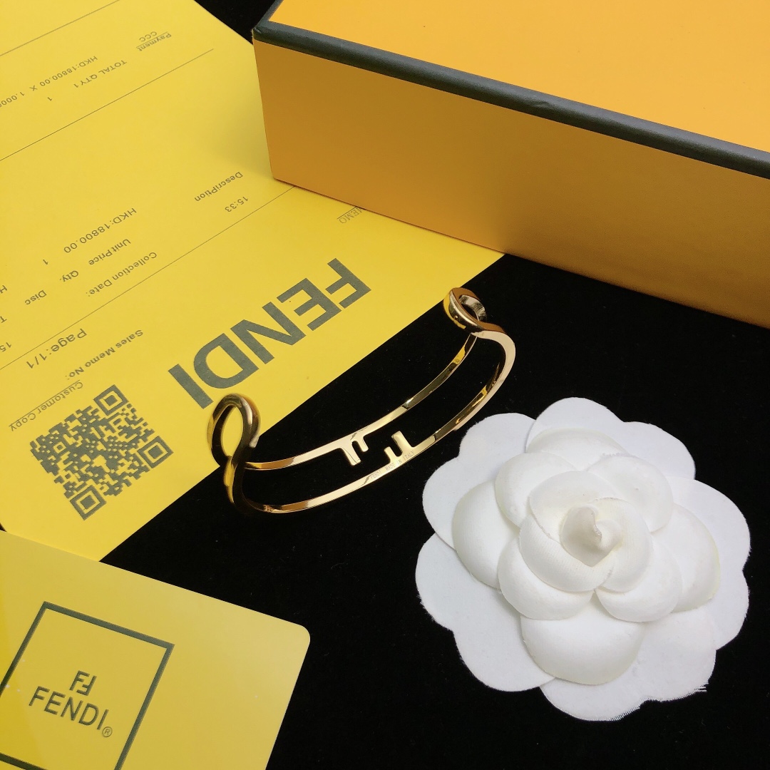 Fendi O’Lock Bracelet - DopestKickz