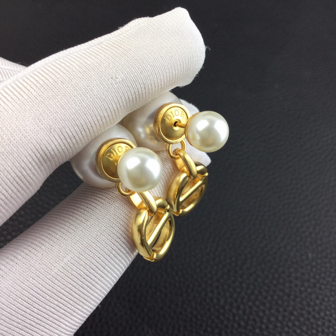 Dior Tribales Earrings - DopestKickz