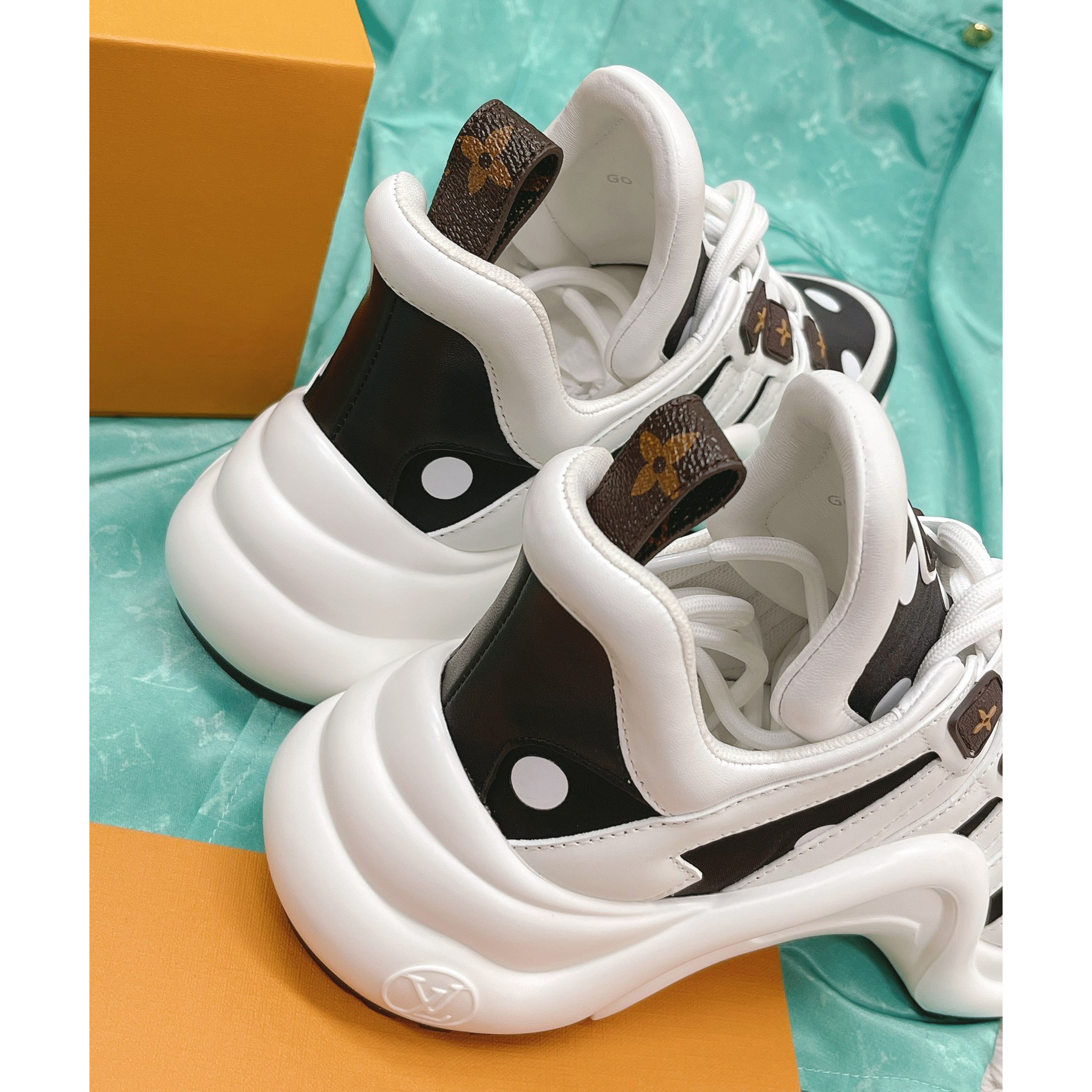 Louis Vuitton LV Archlight Sneaker    - DopestKickz