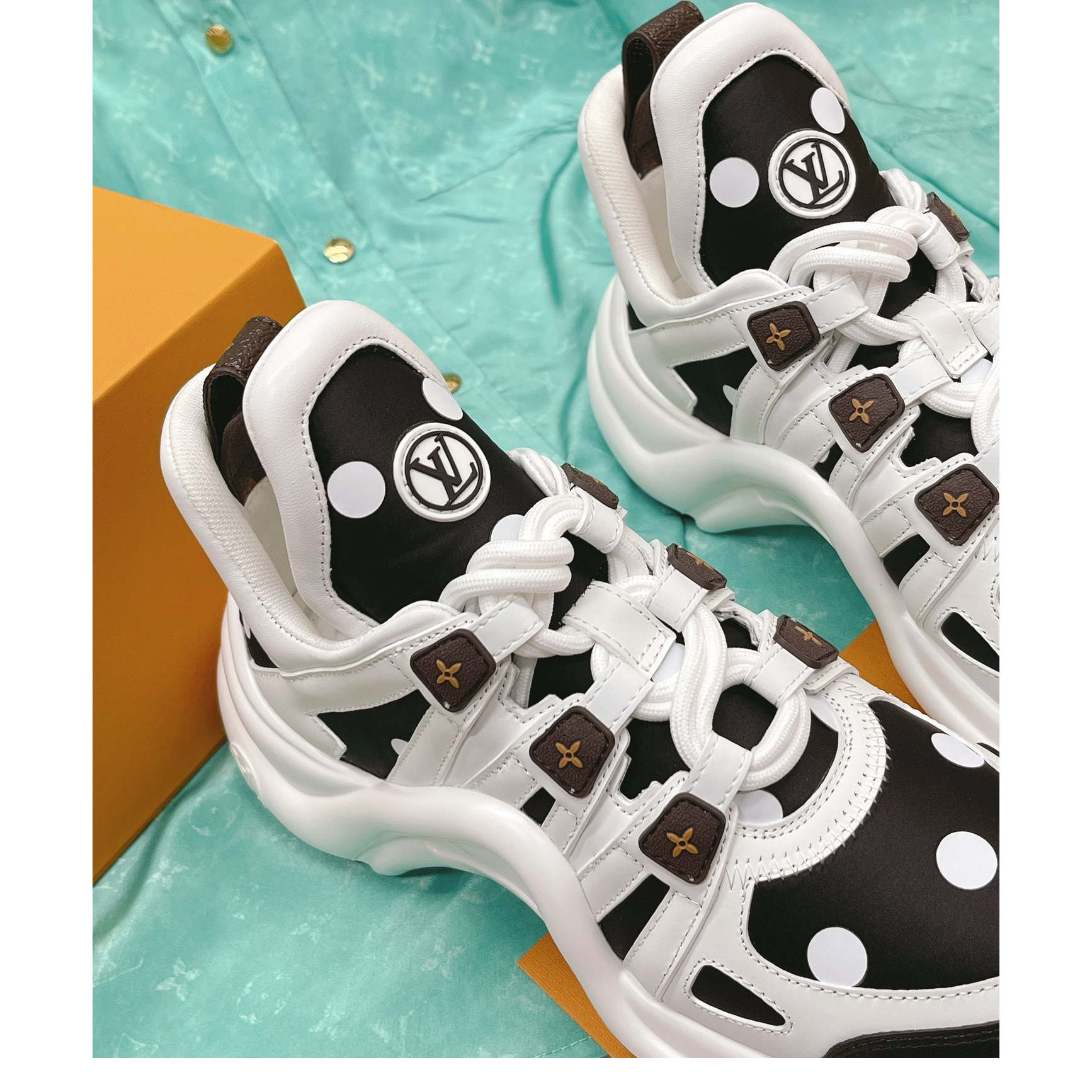 Louis Vuitton LV Archlight Sneaker    - DopestKickz