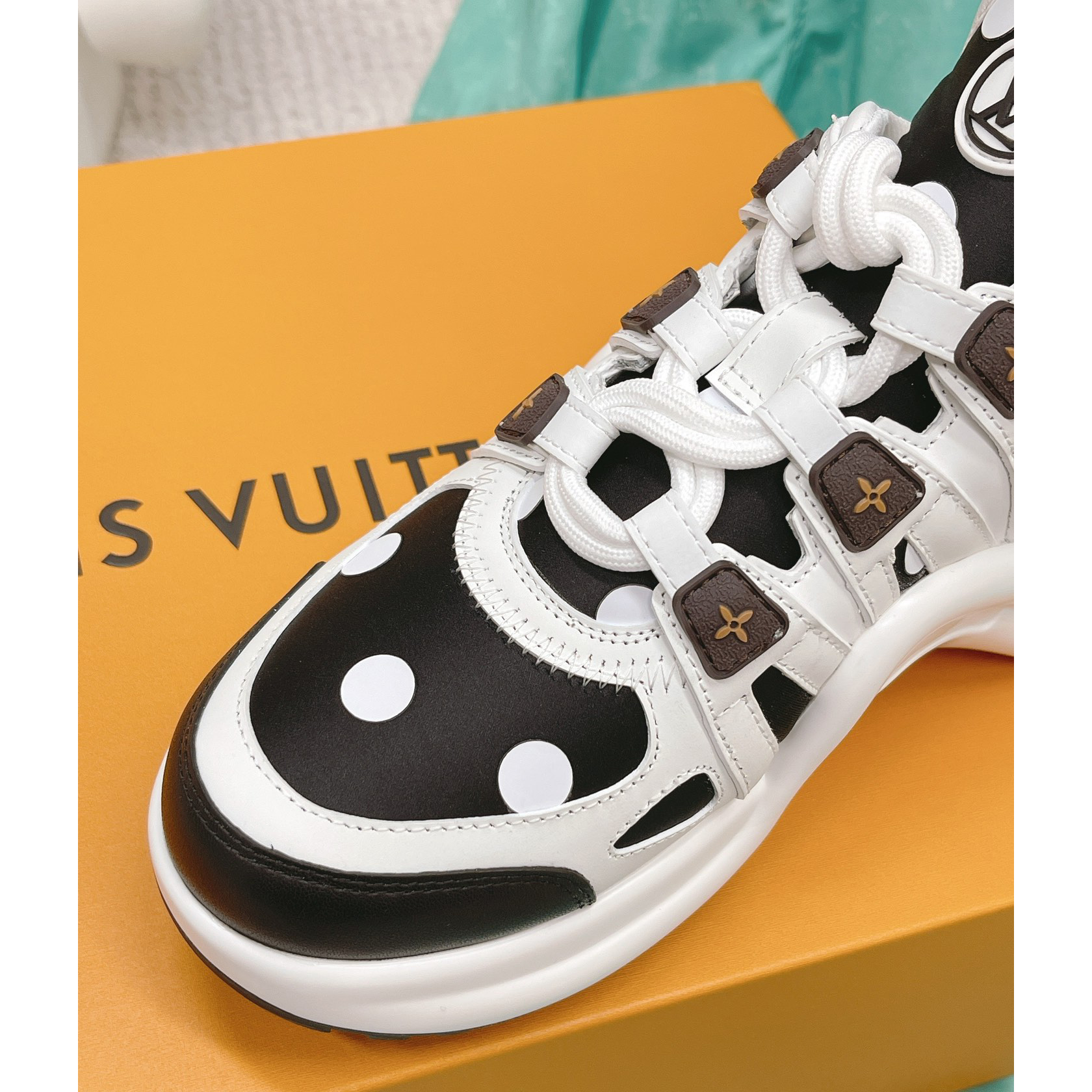 Louis Vuitton LV Archlight Sneaker    - DopestKickz