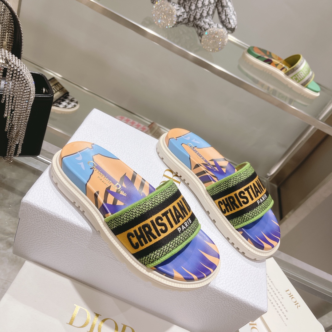 Dior Dway Slide - DopestKickz