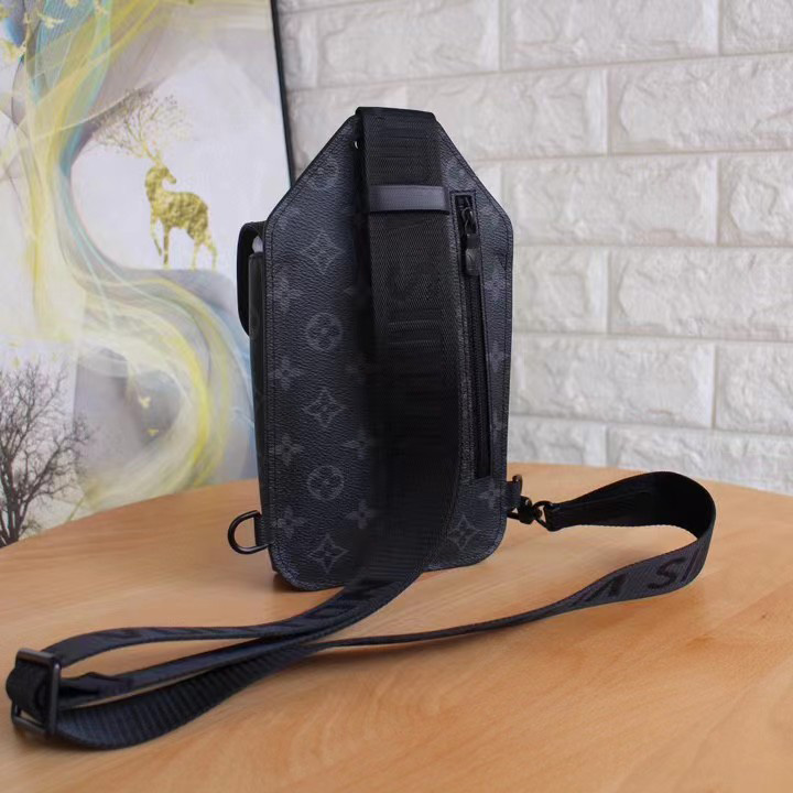 Louis Vuitton Saumur Slingbag(13-18-3.5CM)  M45912 - DopestKickz