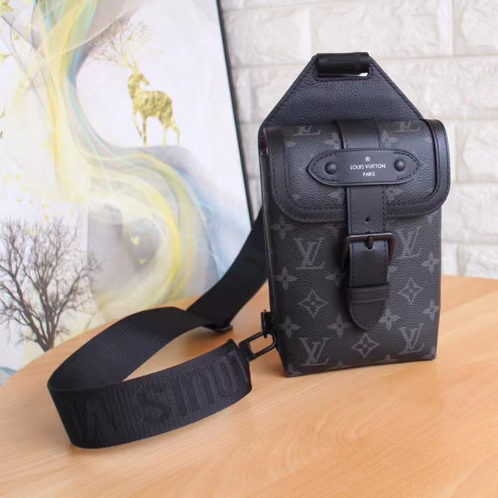Louis Vuitton Saumur Slingbag(13-18-3.5CM)  M45912 - DopestKickz