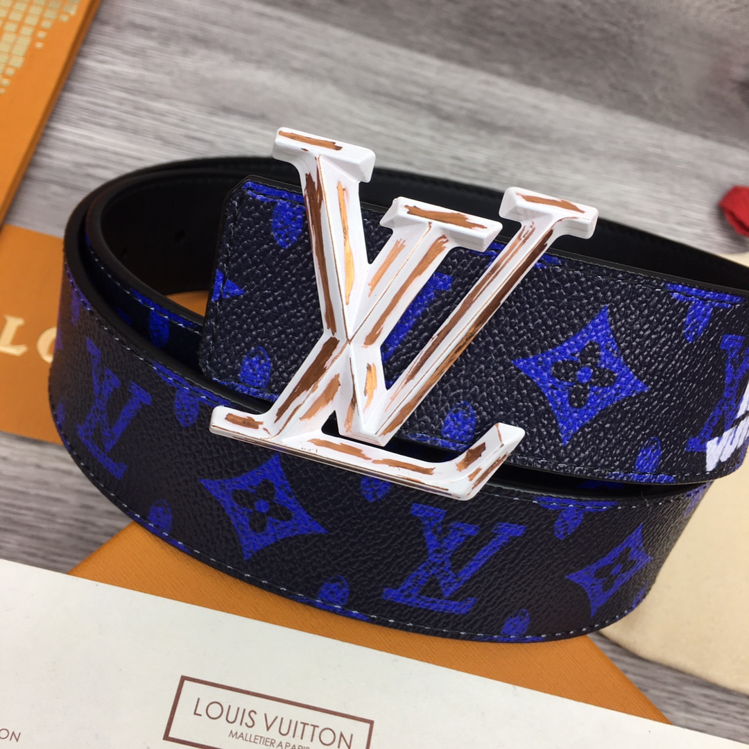 Louis Vuitton Gradient Shape 40MM Reversible Belt - DopestKickz