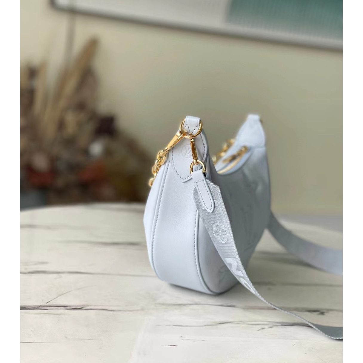 Louis Vuitton Over The Moon Shoulder Bag(27.5-16-7CM)  m59825 - DopestKickz