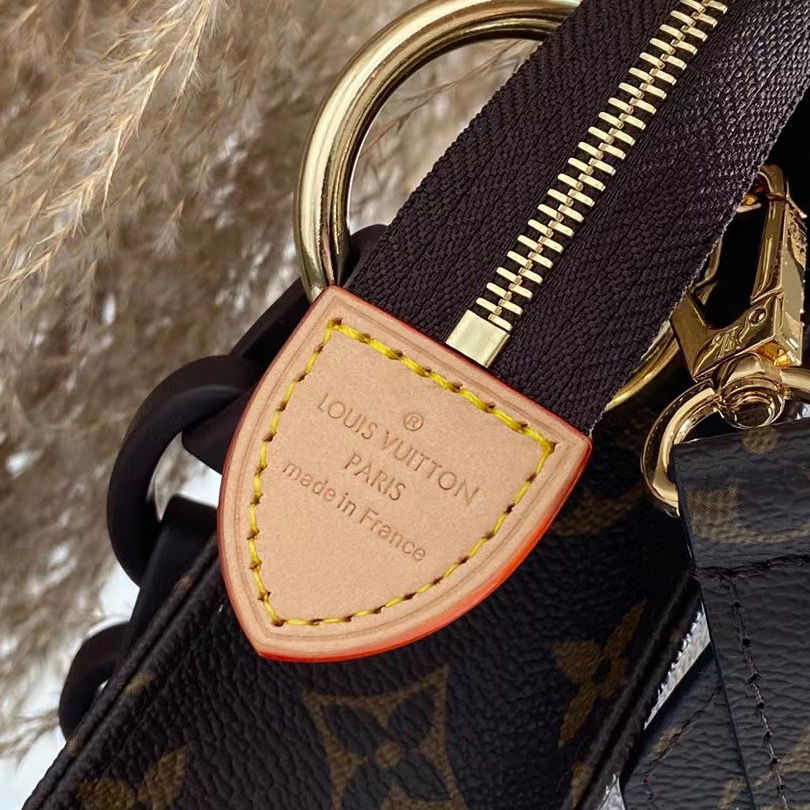 Louis Vuitton Monogram  Shoulder Bag(26-20-5cm)  M47545 - DopestKickz