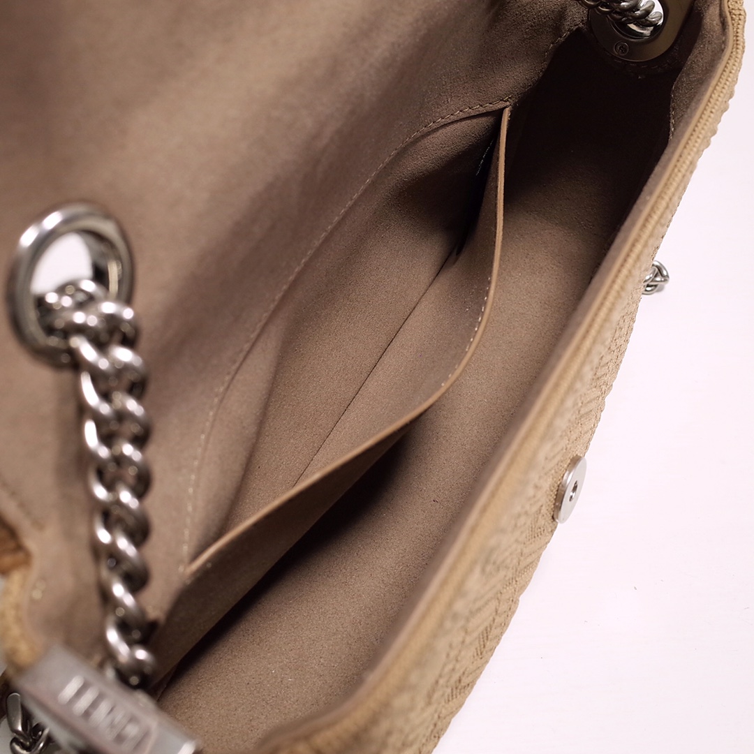 Fendi Iconic Medium Baguette Bag With Chain  (24-14.5-7CM)   8BR793 - DopestKickz