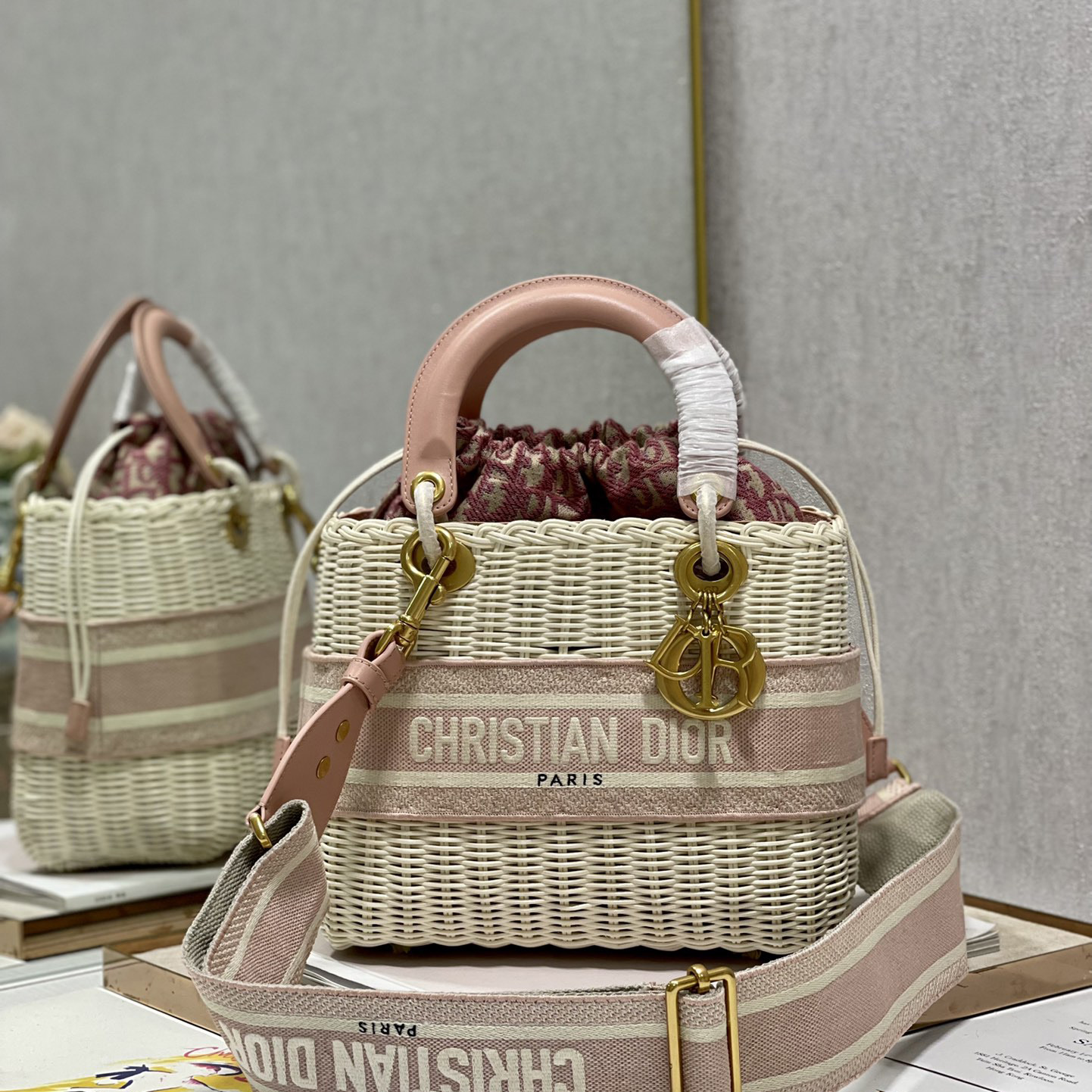 Dior Medium Lady Dior Bag(24-20-11cm) - DopestKickz