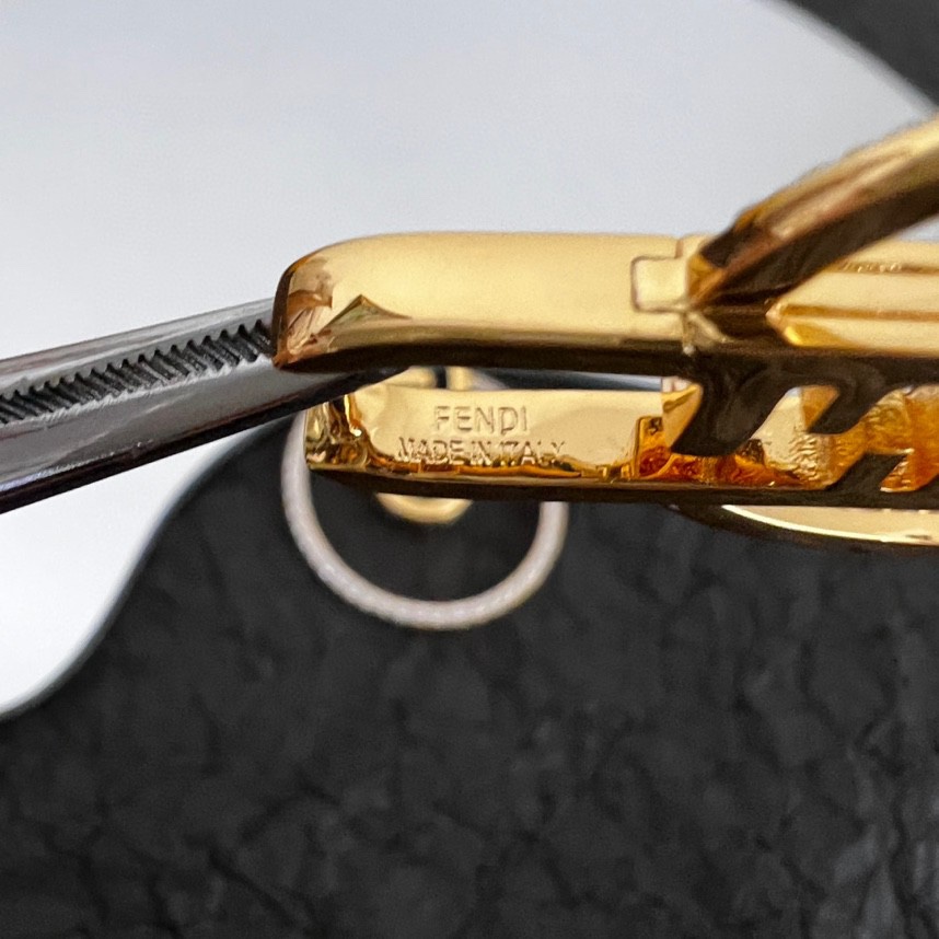 Fendi O’Lock Earrings - DopestKickz