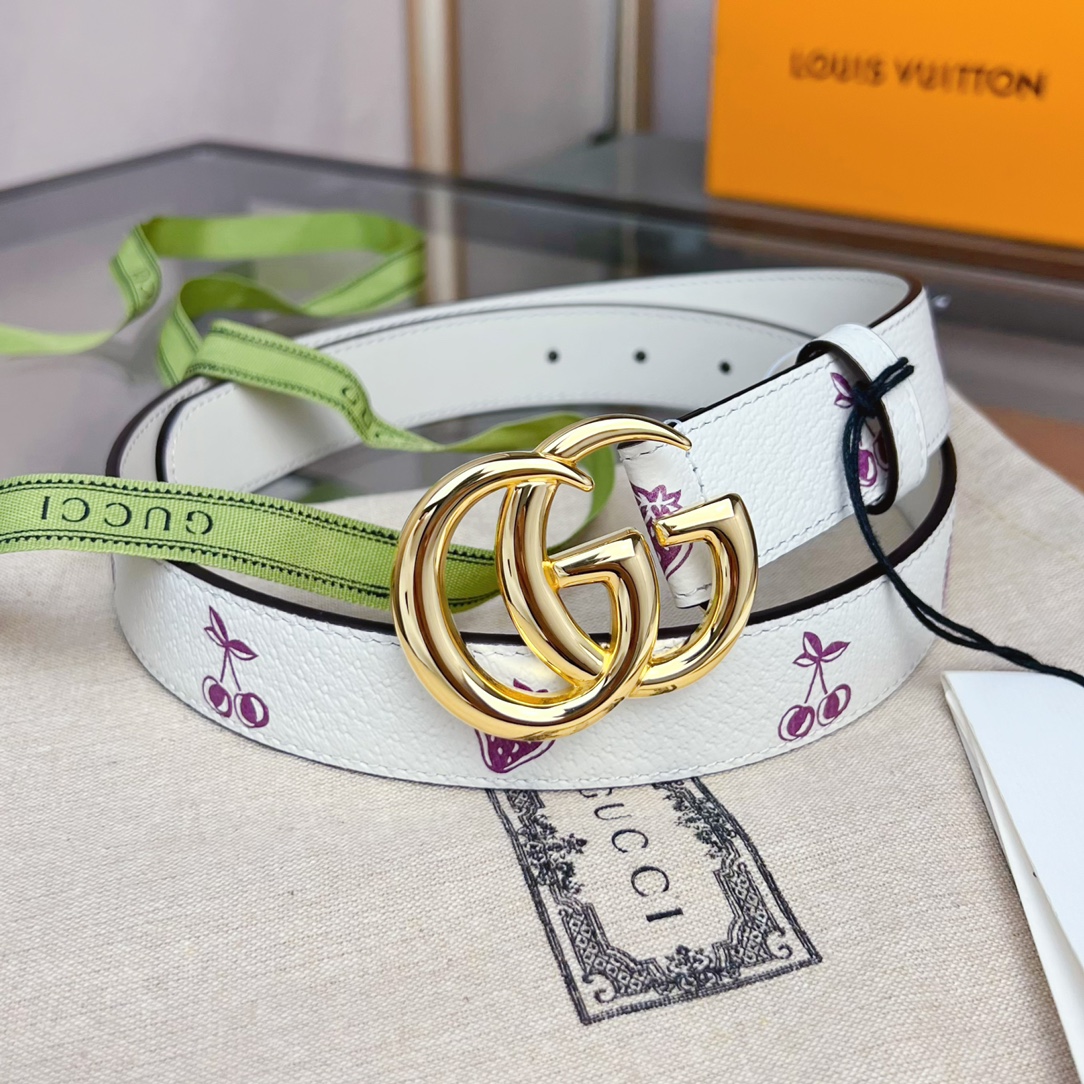 Gucci  GG Marmont Thin Belt - DopestKickz