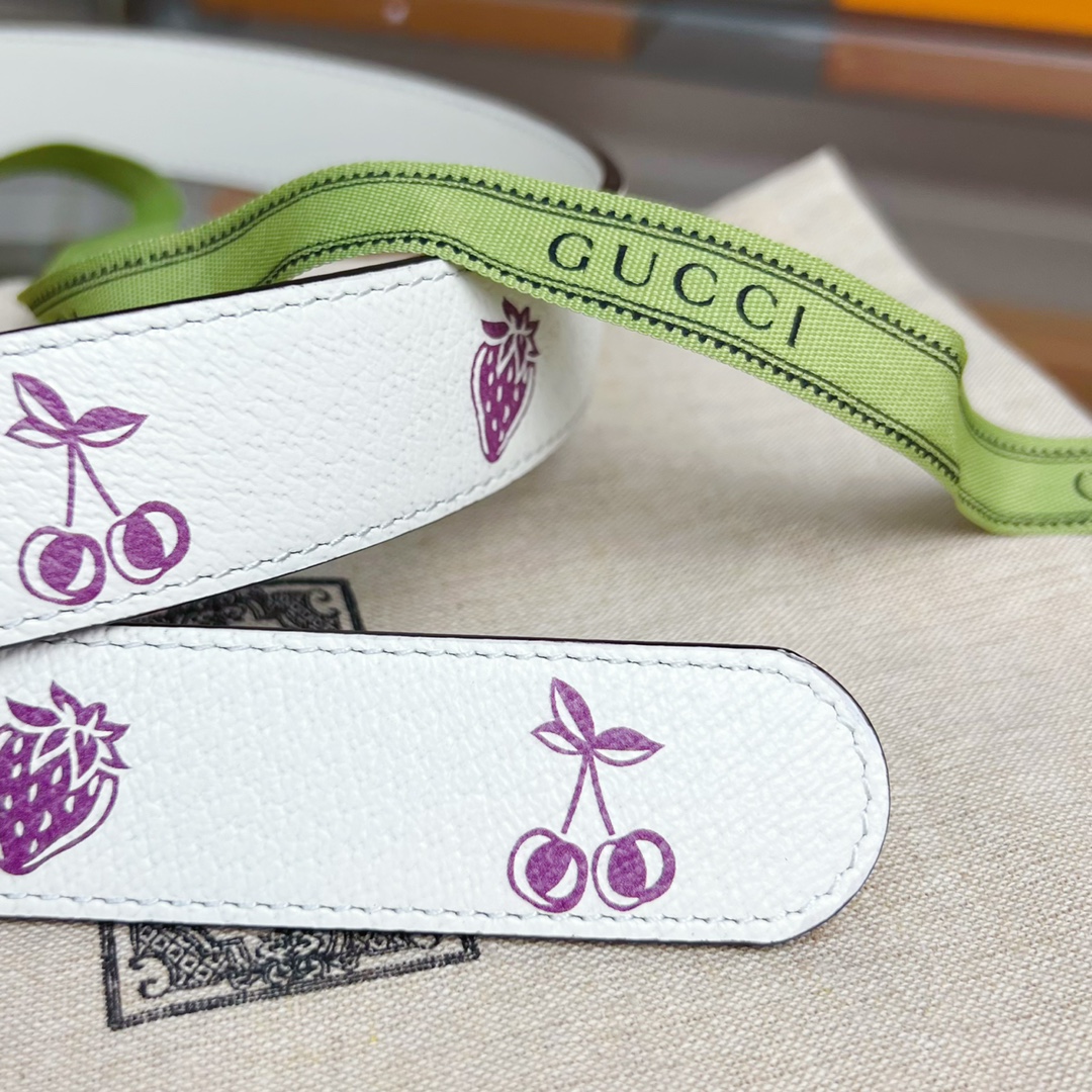 Gucci  GG Marmont Thin Belt - DopestKickz