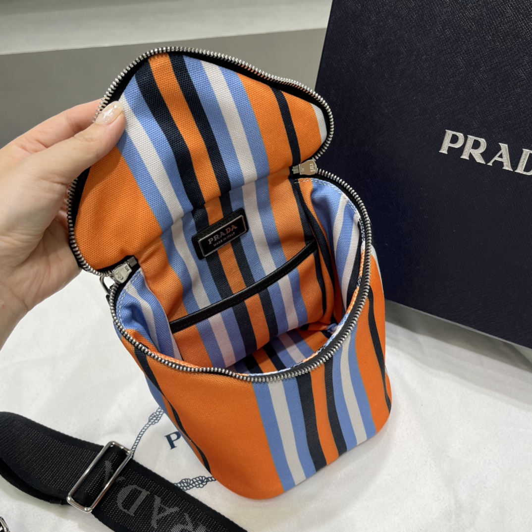 Prada Printed Canvas Shoulder Bag(21-15-15cm)   2VH147 - DopestKickz