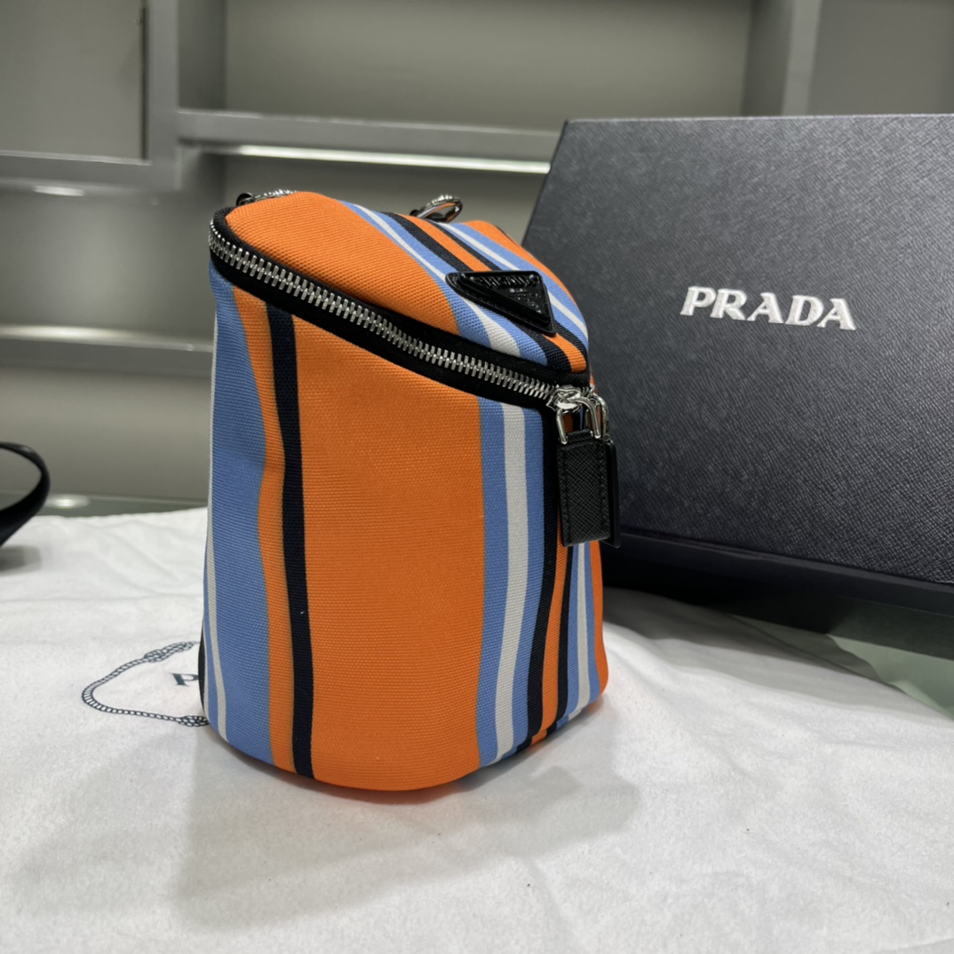 Prada Printed Canvas Shoulder Bag(21-15-15cm)   2VH147 - DopestKickz