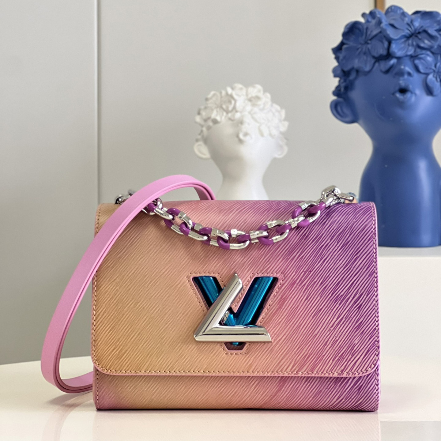 Louis Vuitton Twist MM Handbag(23-17-9.5CM)  M59894 - DopestKickz