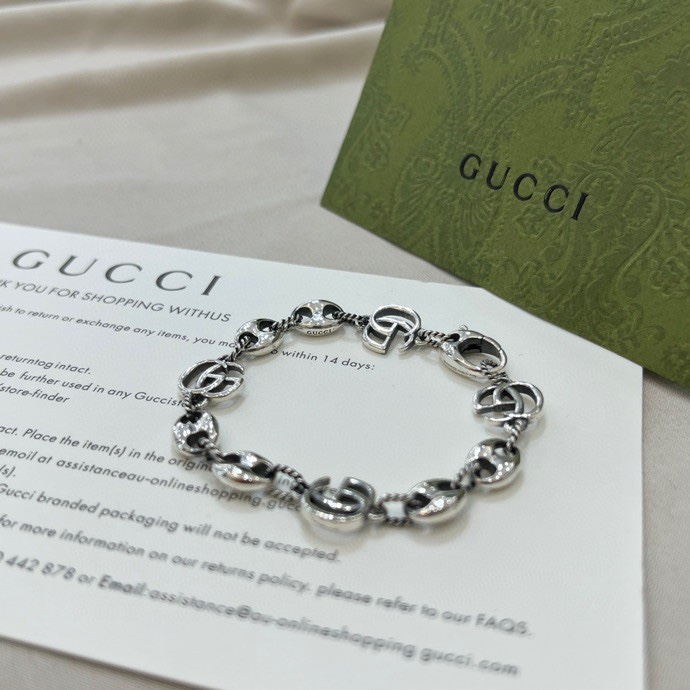 Gucci Double G Bracelet - DopestKickz