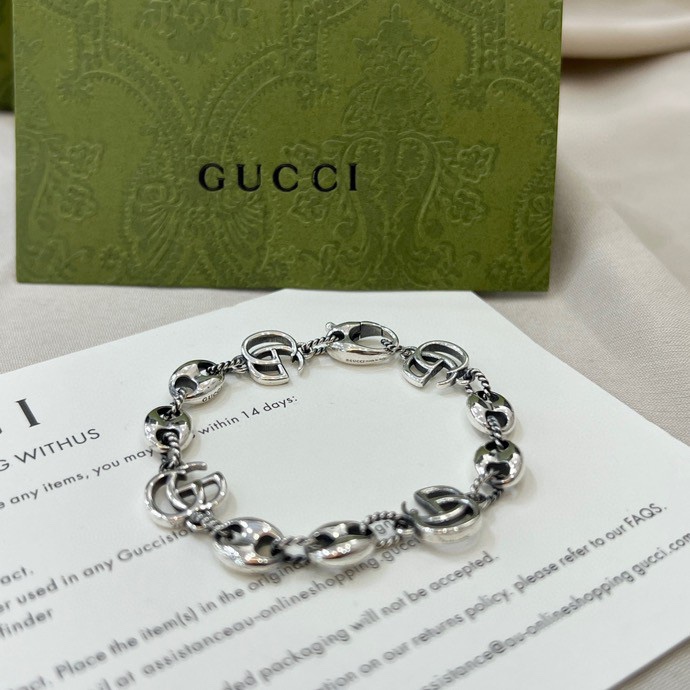 Gucci Double G Bracelet - DopestKickz
