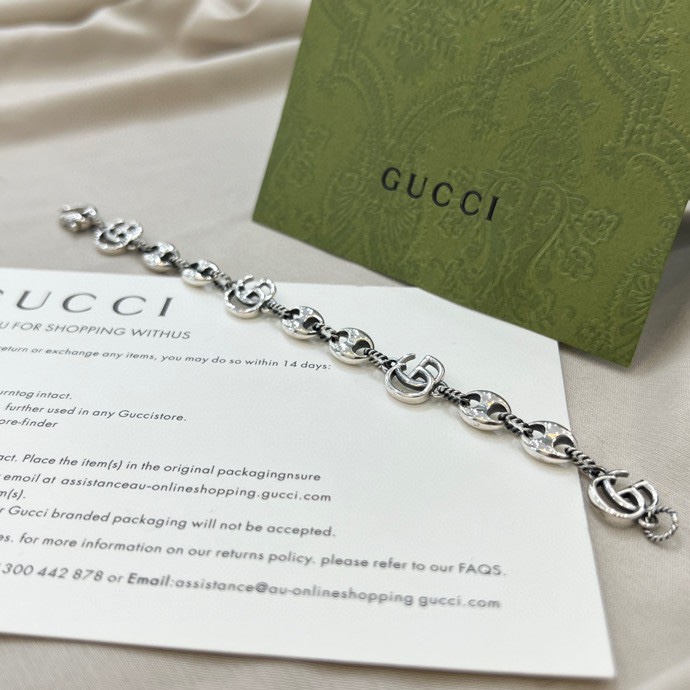 Gucci Double G Bracelet - DopestKickz