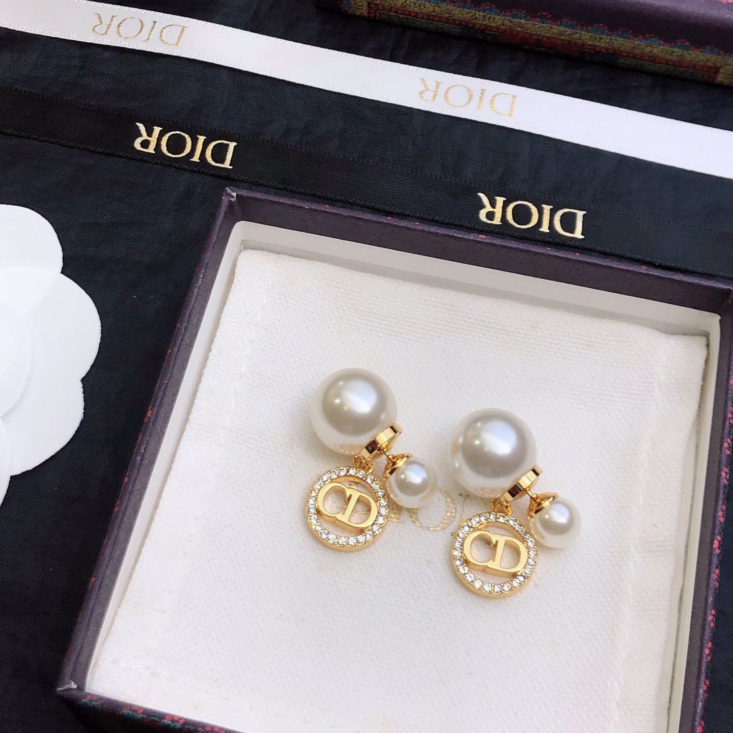 Dior Tribales Earrings - DopestKickz