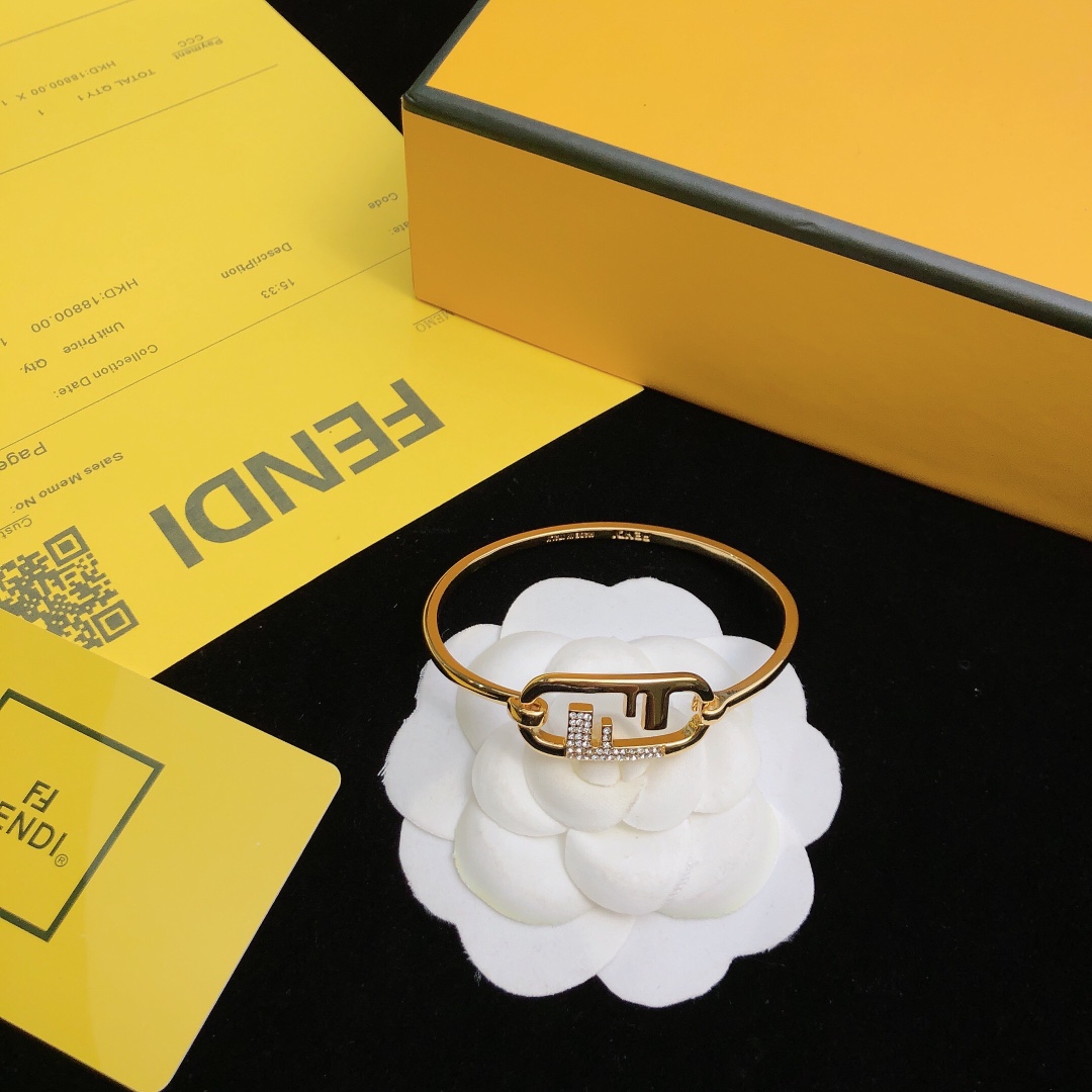 Fendi O’Lock Bracelet - DopestKickz