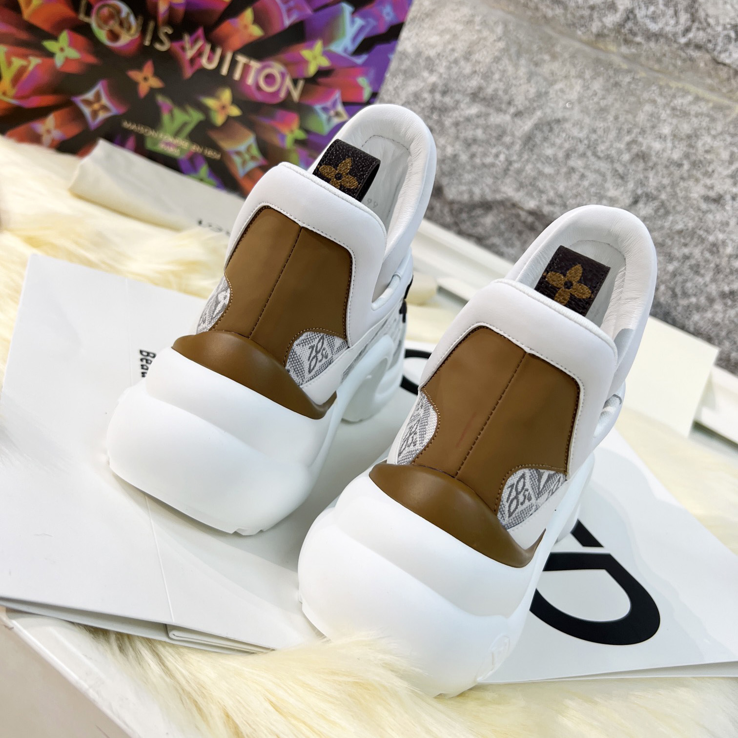 Louis Vuitton LV Archlight Sneaker   1AAIX3 - DopestKickz