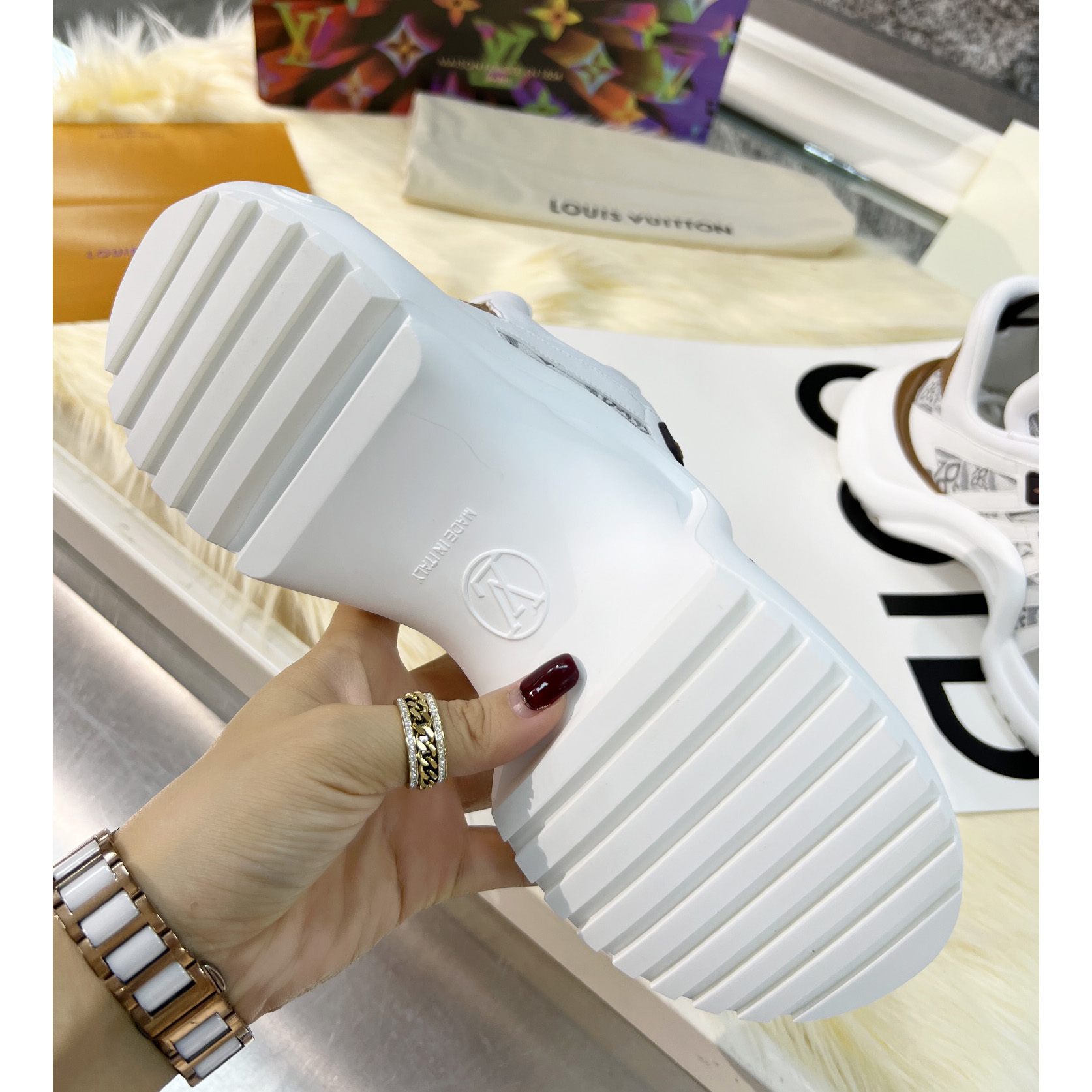 Louis Vuitton LV Archlight Sneaker   1AAIX3 - DopestKickz