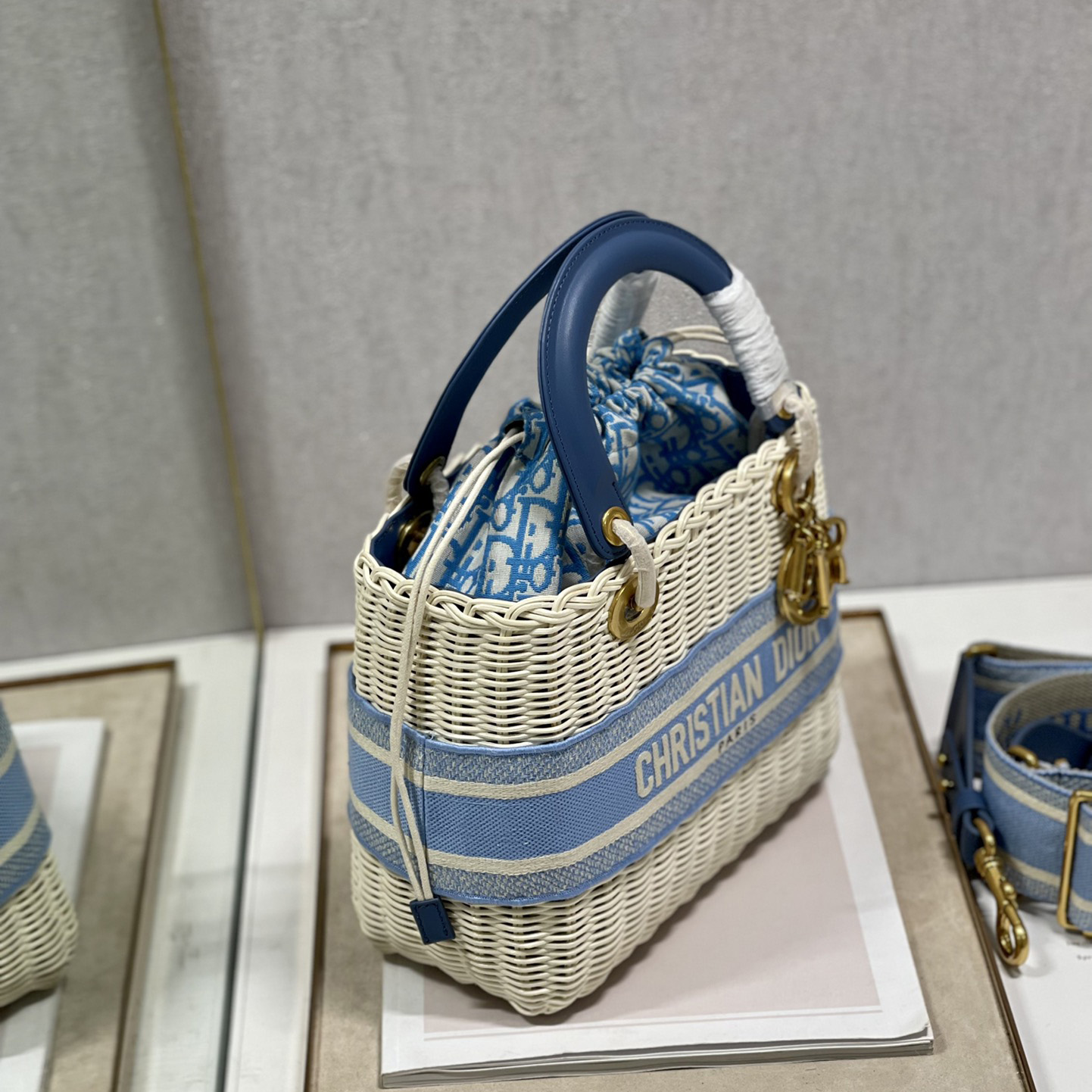 Dior Medium Lady Dior Bag(24-20-11cm) - DopestKickz