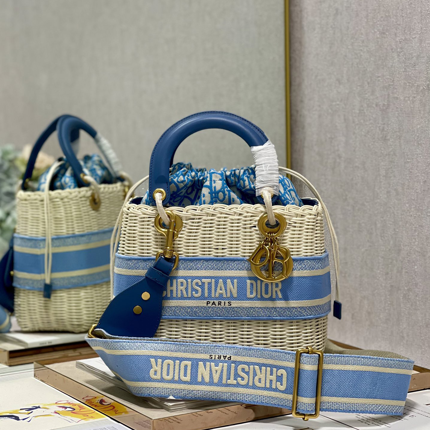 Dior Medium Lady Dior Bag(24-20-11cm) - DopestKickz