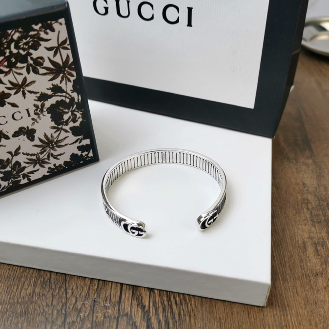 Gucci Bracelet With Double G In Silver - DopestKickz