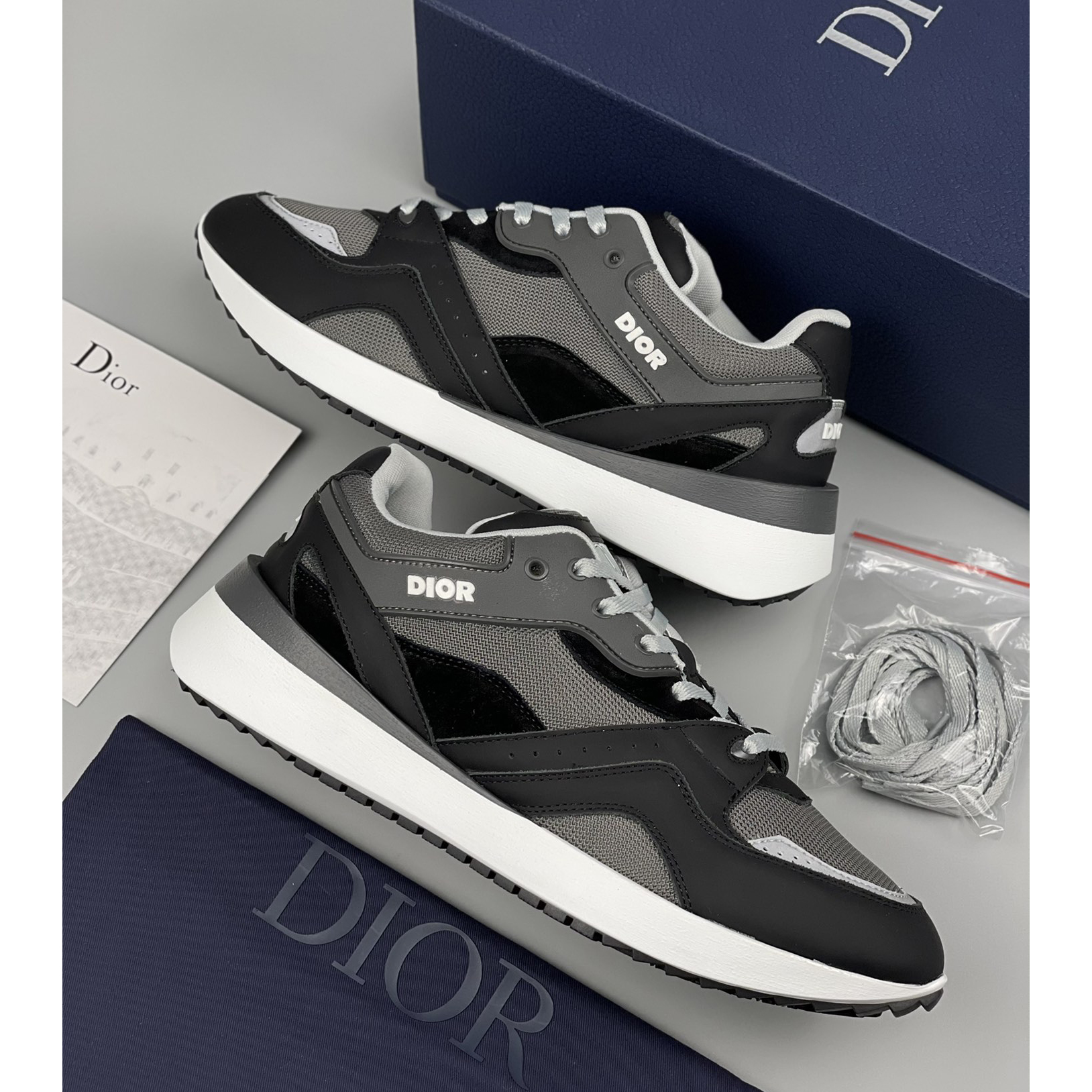 Dior B29  Sneaker - DopestKickz