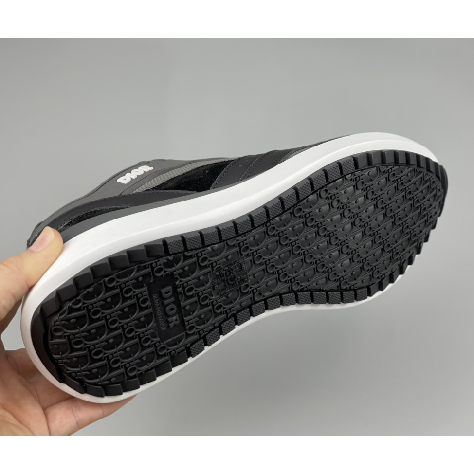 Dior B29  Sneaker - DopestKickz