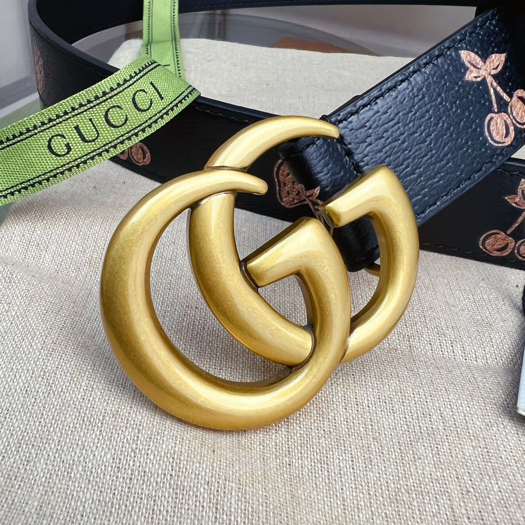 Gucci  GG Marmont Thin Belt - DopestKickz