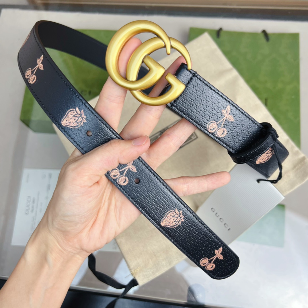 Gucci  GG Marmont Thin Belt - DopestKickz