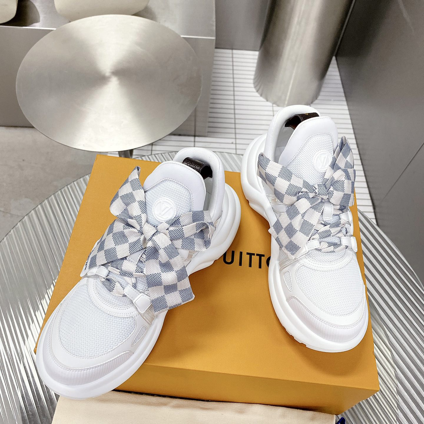 Louis Vuitton LV Archlight Sneaker - DopestKickz