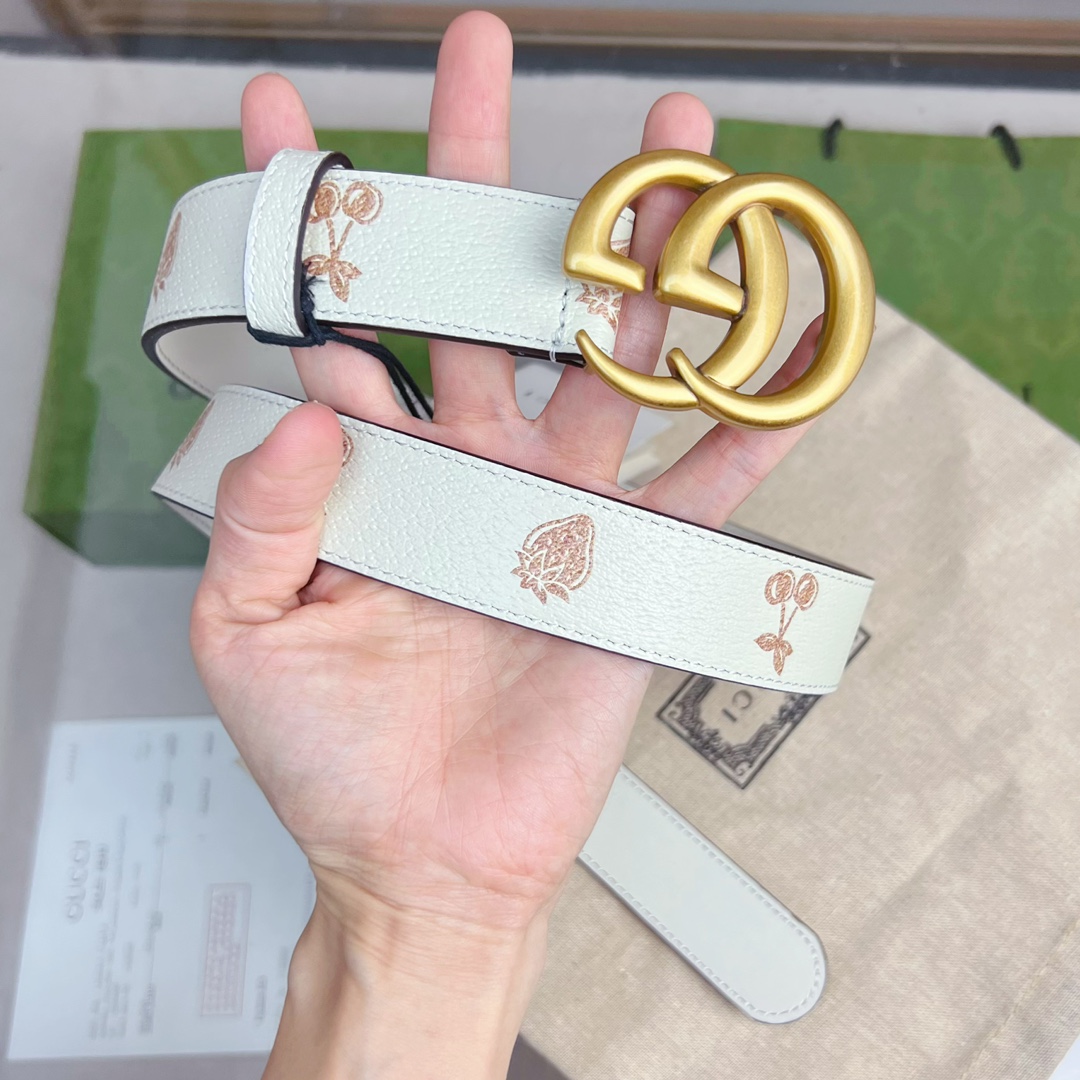 Gucci  GG Marmont Thin Belt - DopestKickz