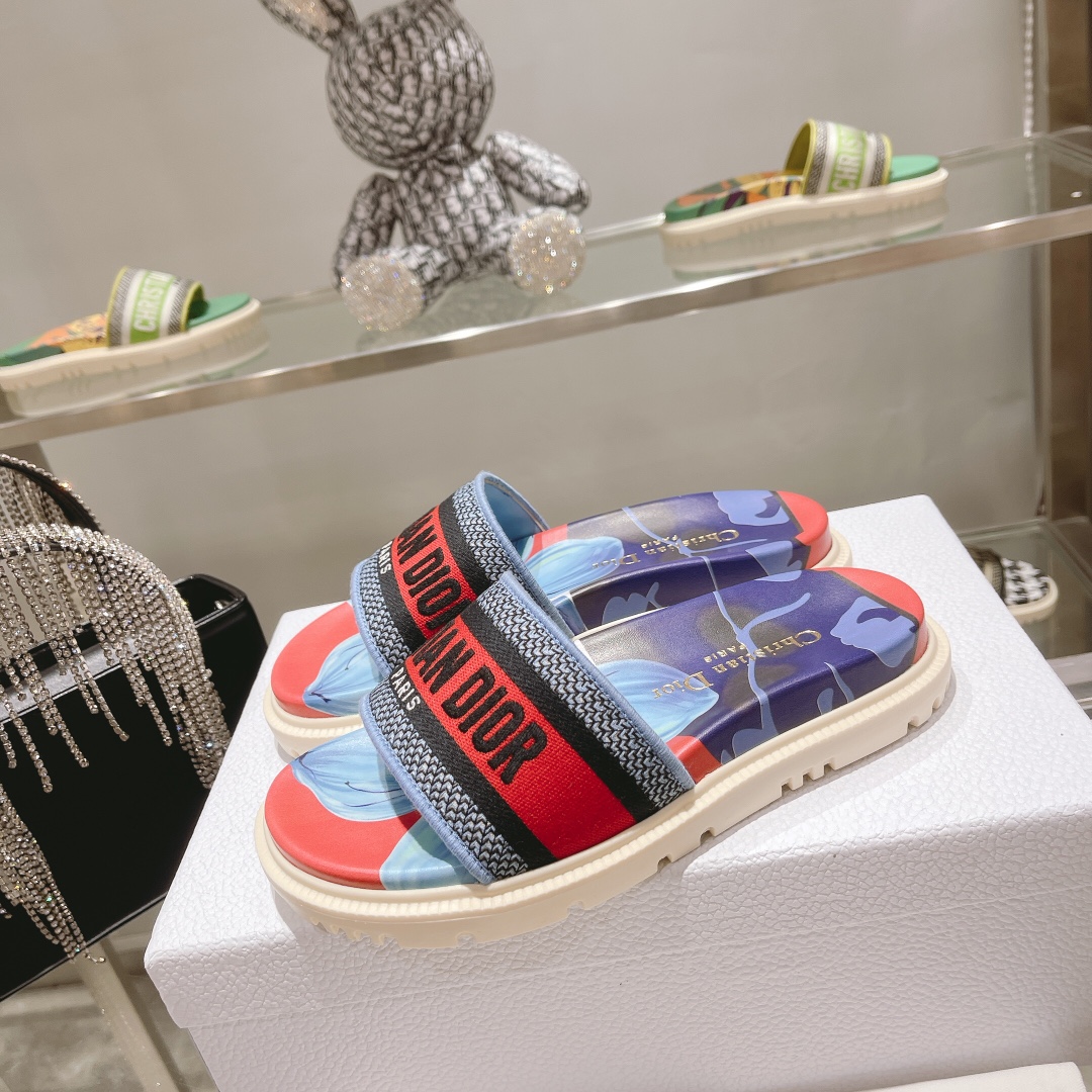 Dior Dway Slide - DopestKickz