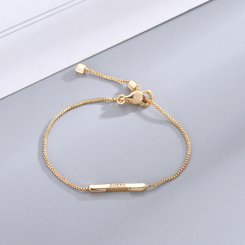 Gucci  Link To Love Bracelet With 'Gucci' Bar - DopestKickz