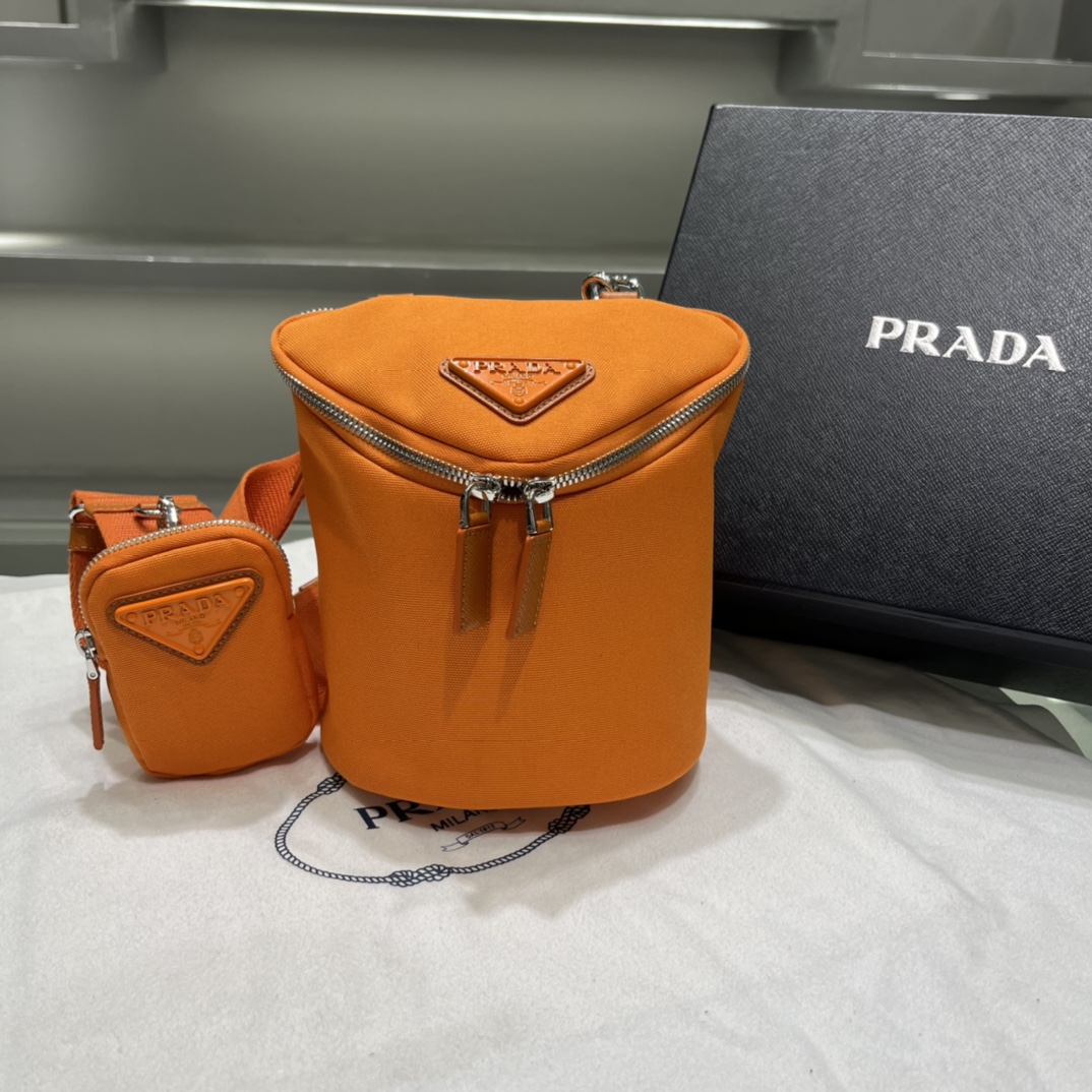 Prada Canvas Shoulder Bag(21-15-15cm)   2VH147 - DopestKickz