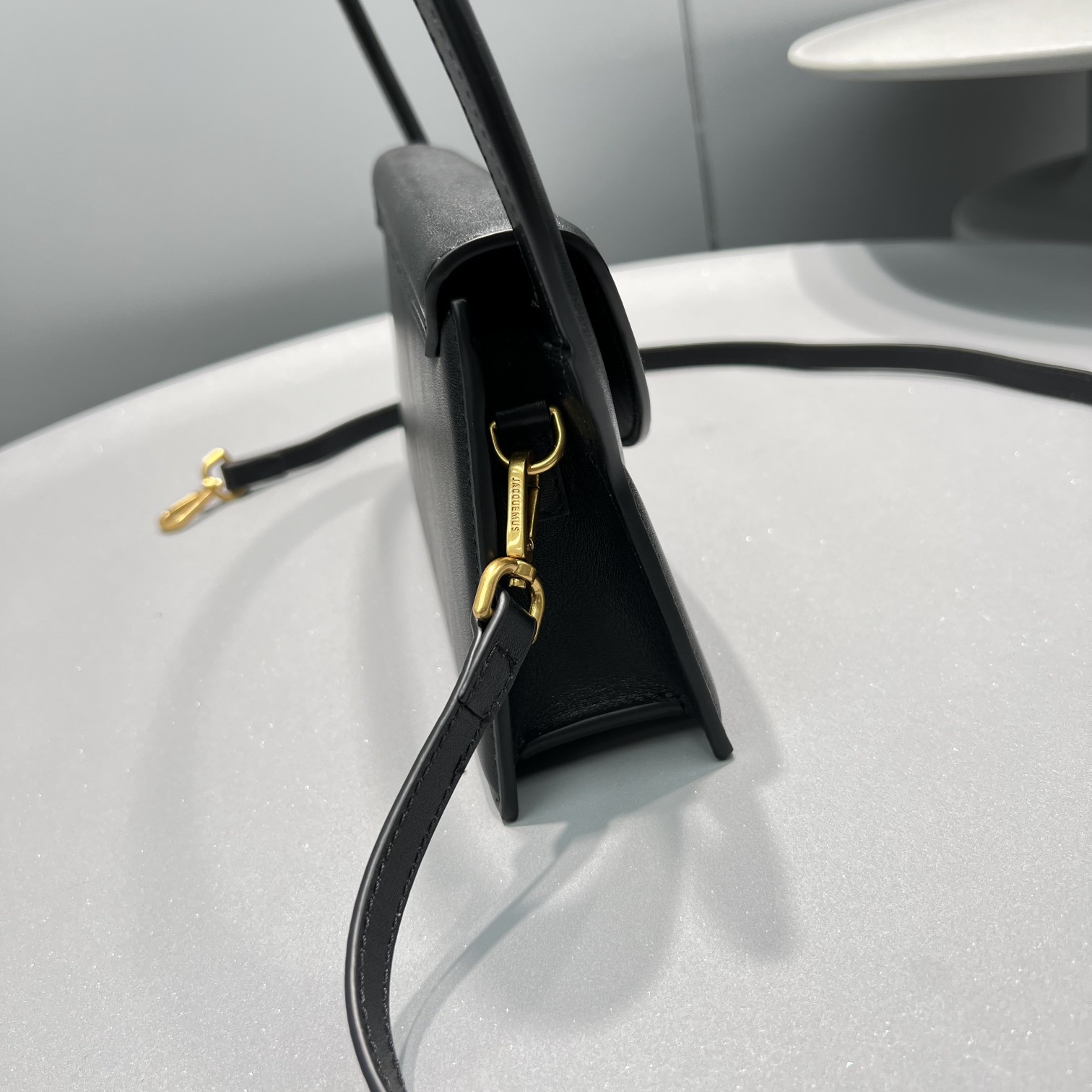 Jacquemus Le Sac Rond Circle Purse In Black(26-13-6cm) - DopestKickz