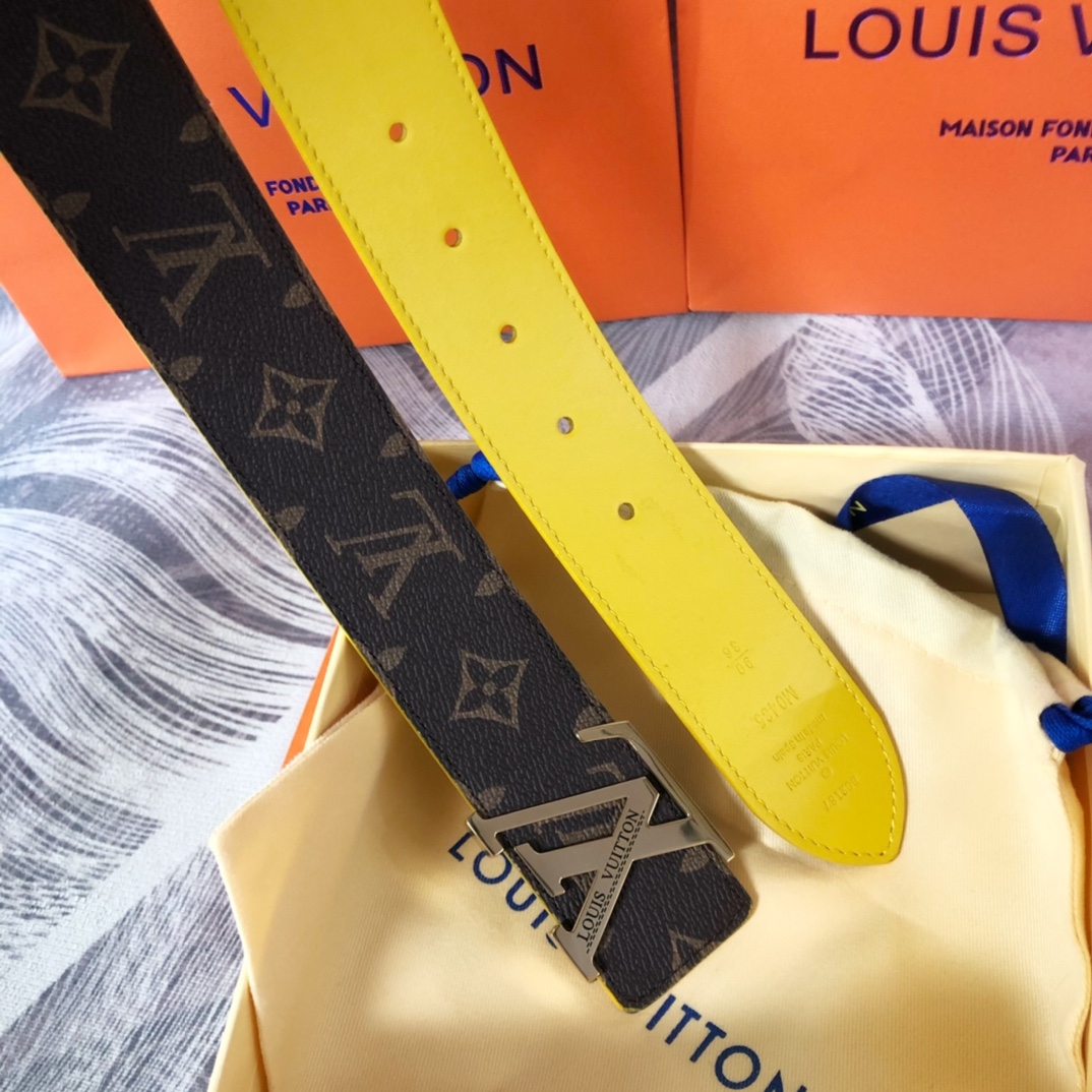 Louis Vuitton LV Pyramide Cities Exclusive 40MM Reversible Belt—London - DopestKickz