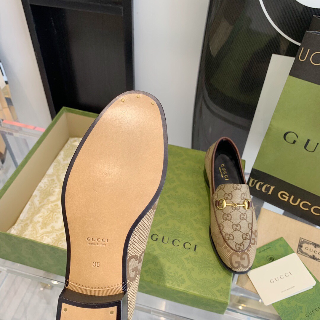 Gucci Women's Maxi GG Gucci Jordaan Loafer - DopestKickz