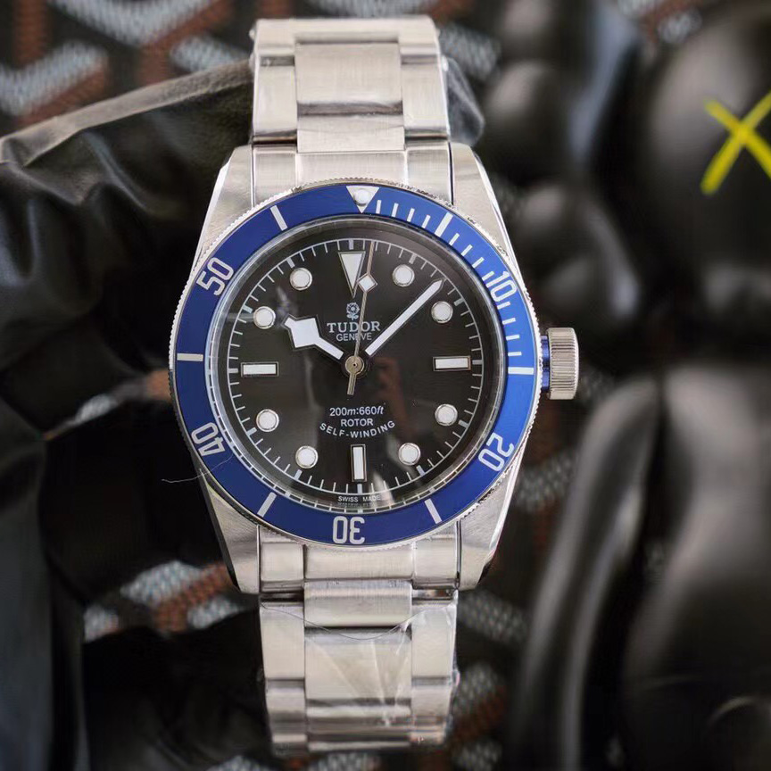 Rolex Watch  - DopestKickz