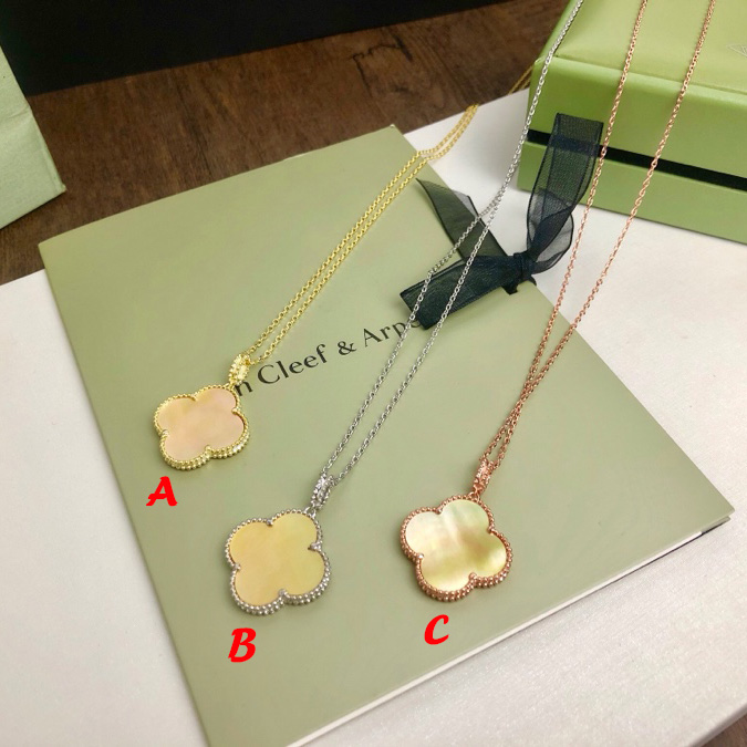 Van Cleef & Arpels Magic Alhambra Long Necklace, 1 Motif - DopestKickz