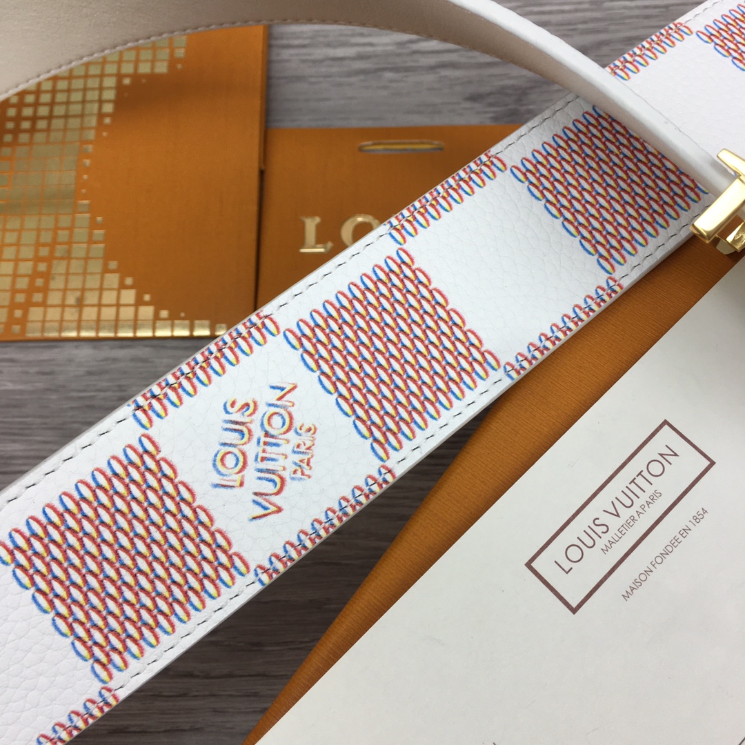 Louis Vuitton LV Optic 40MM Reversible Belt   M0556S - DopestKickz