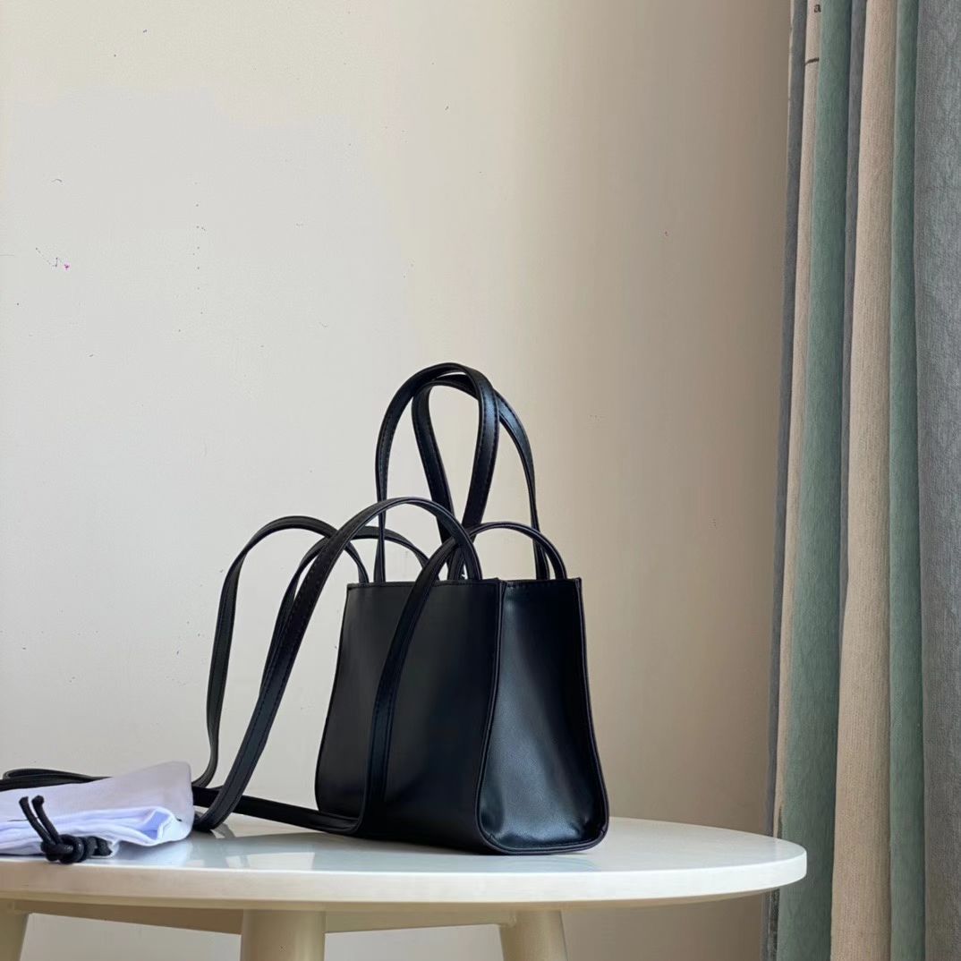 Dolce & Gabbana Small Black Shopping Bag(17-14-8) - DopestKickz