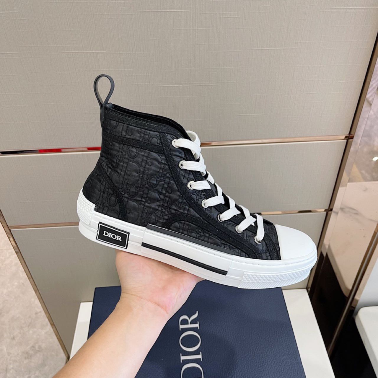 Dior B23 High-Top Sneaker - DopestKickz