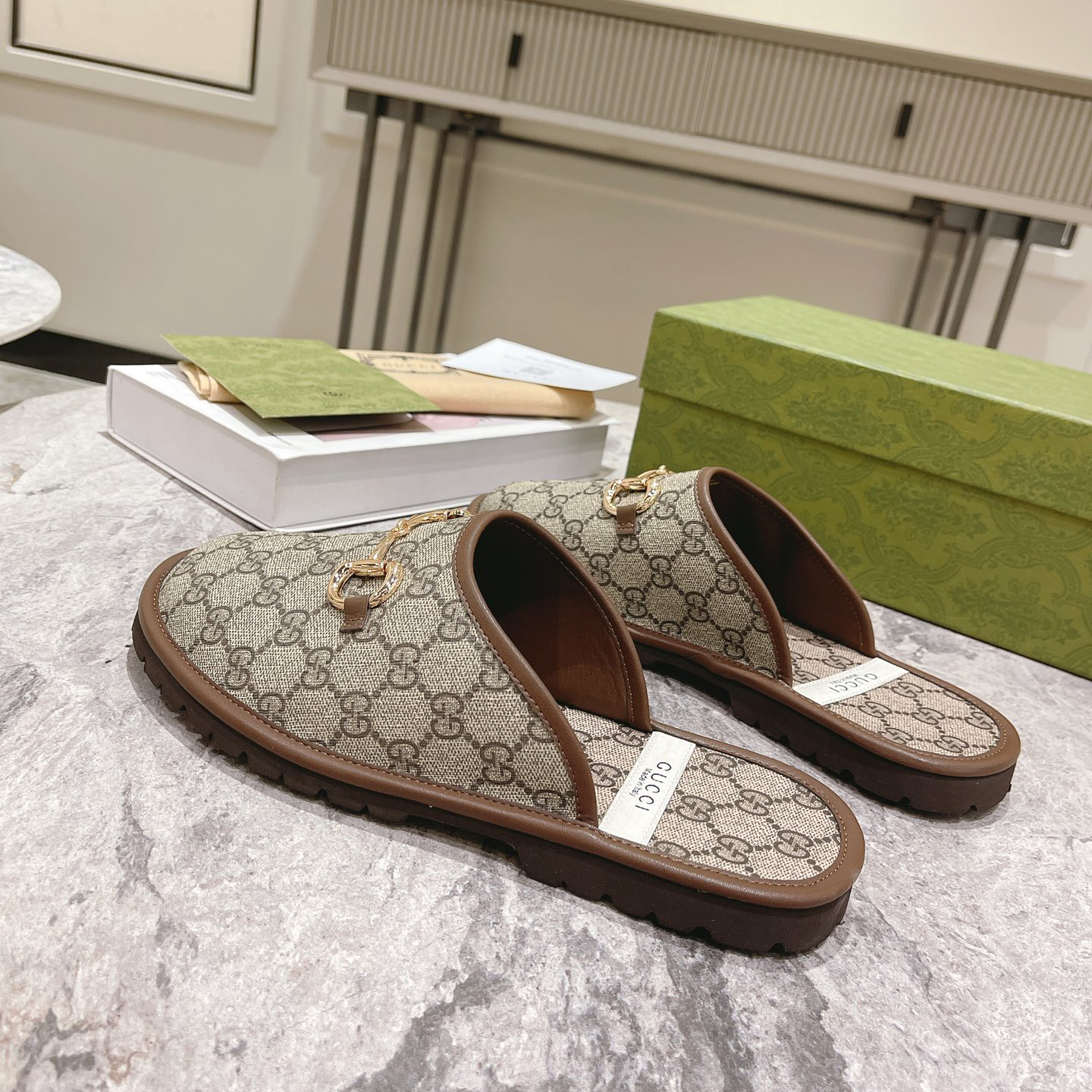 Gucci Men's Slipper With Horsebit - DopestKickz